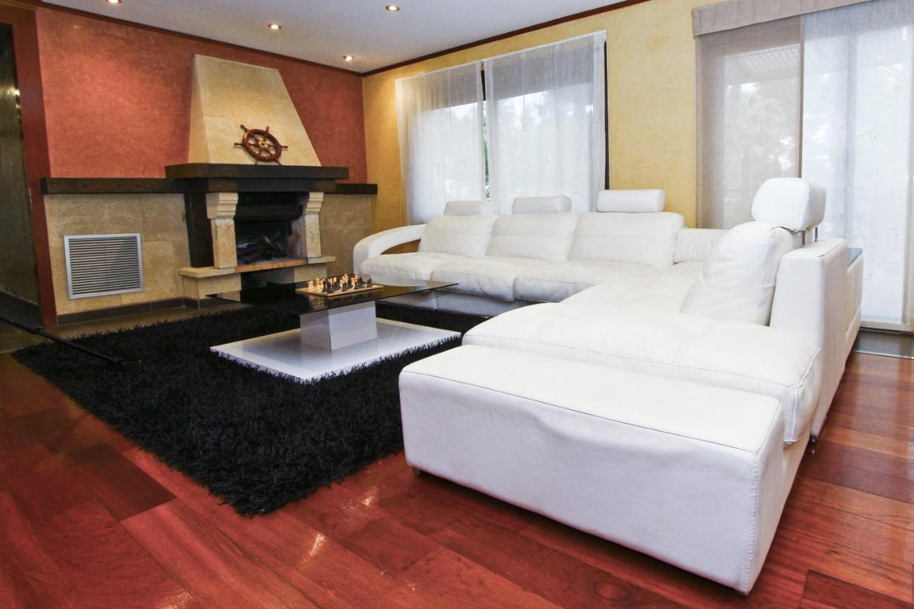 Villa Planet Salou Exterior photo